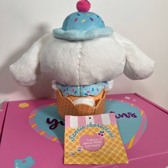 Cinnamoroll Icecream Parlor Sundae Plush • Sanrio Cosplay Y2K NWT - Picture 2 of 5